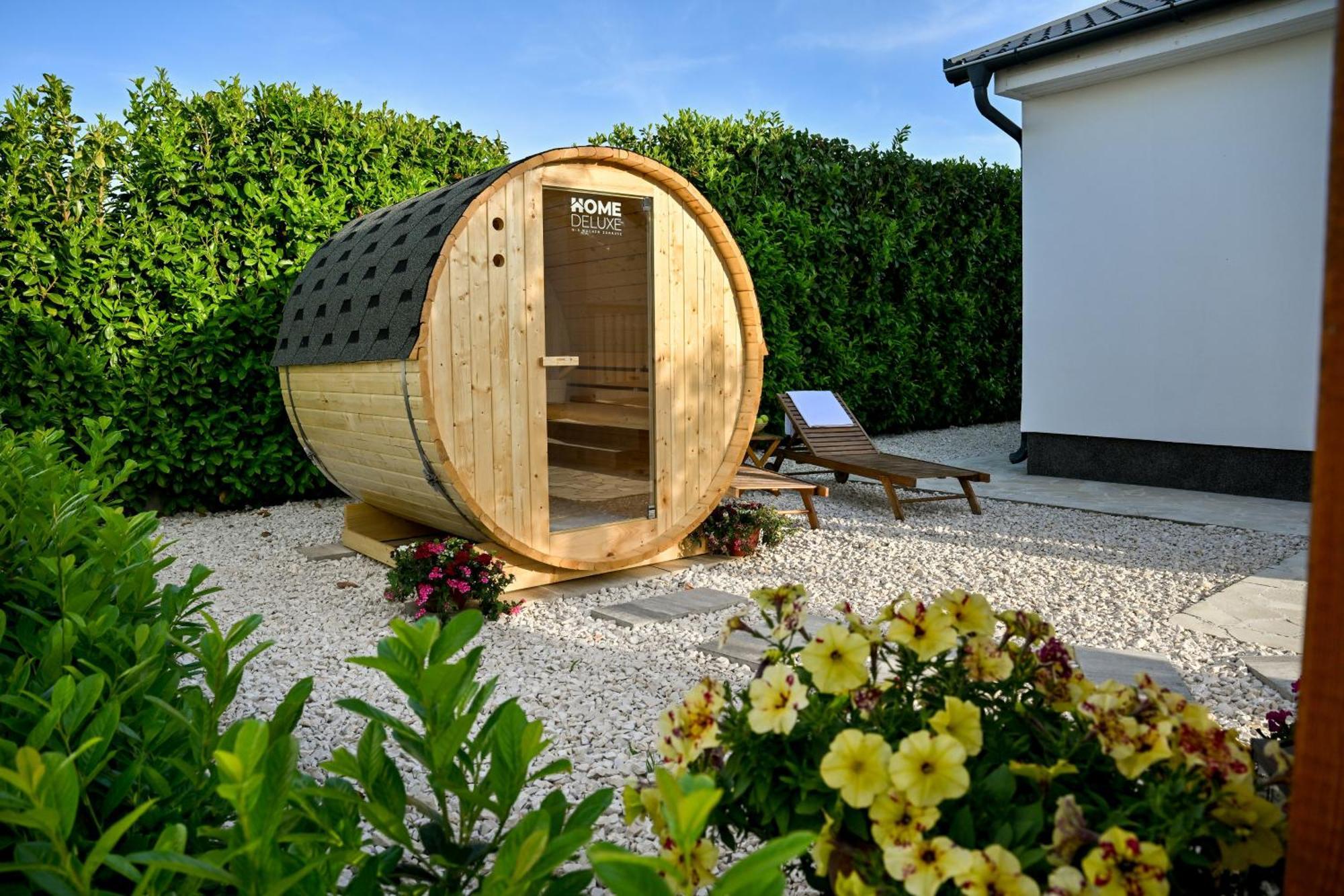 Holiday Home Aprilis With Pool, Jacuzzi And Sauna Galovac  Εξωτερικό φωτογραφία